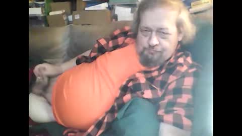 Snapshot of fasteddysex chatting on October 31, 2025, 7:48 pm HoneyCumJuice4U online show from October 31, 2025, 7:48 pm