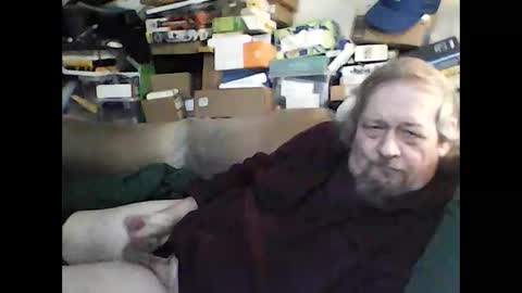 Snapshot of fasteddysex chatting on November 6, 2025, 3:35 pm HoneyCumJuice4U online show from November 6, 2025, 3:35 pm