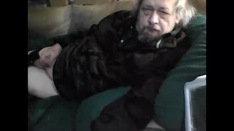 Snapshot of fasteddysex chatting on November 14, 2025, 2:32 am HoneyCumJuice4U online show from November 14, 2025, 2:32 am