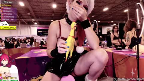  Lily  Waifu  online show from December 7, 2024, 10:28 pm