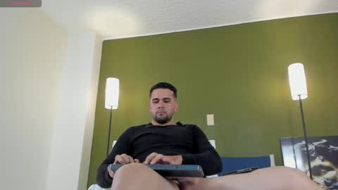 M A T  T E O online show from October 31, 2025, 8:21 pm