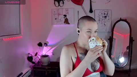 Snapshot of fate_fletcher chatting on February 6, 2025, 4:21 am fate_fletcher online show from February 6, 2025, 4:21 am