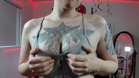 Snapshot of fate_fletcher chatting on March 9, 2025, 1:25 am fate_fletcher online show from March 9, 2025, 1:25 am