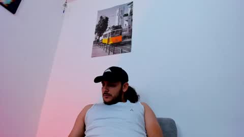 Snapshot of favid95 chatting on July 16, 2026, 9:10 pm favid95 online show from July 16, 2026, 9:10 pm