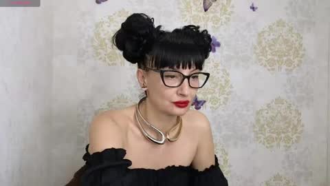 favorite_angel online show from May 29, 2026, 7:56 pm