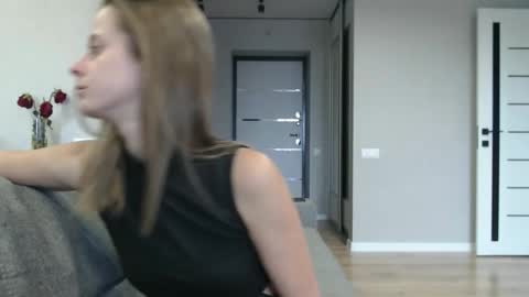 favoriteyour online show from September 12, 2025, 11:32 am