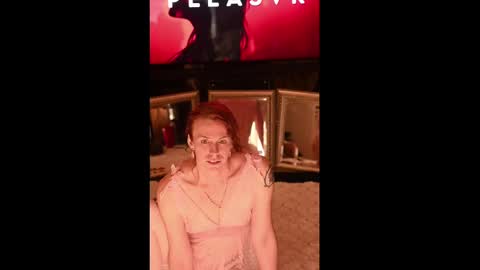 Faye Holloway online show from February 9, 2025, 6:22 am