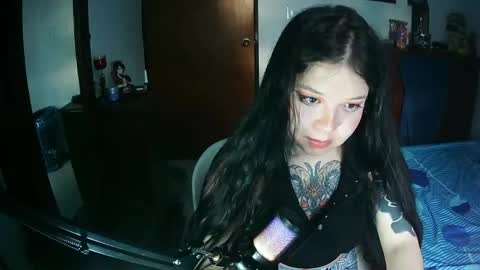 Snapshot of fayevalentiine chatting on May 25, 2026, 10:49 pm Fayevalentiine online show from May 25, 2026, 10:49 pm