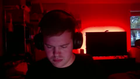 Chris online show from June 8, 2026, 12:25 am