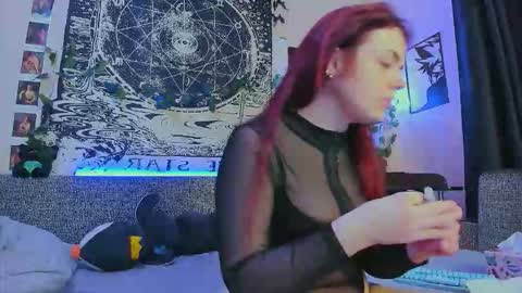 Diva online show from November 25, 2025, 2:33 am