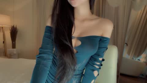 Snapshot of feel_me_00 chatting on June 26, 2026, 11:53 pm feel_me_00 online show from June 26, 2026, 11:53 pm