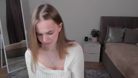 Daniela online show from December 16, 2025, 6:29 am