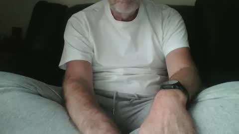 John Buck online show from October 10, 2025, 4:06 pm