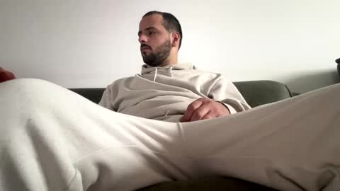 Snapshot of feet_fet chatting on December 7, 2024, 12:24 pm feet_fet online show from December 7, 2024, 12:24 pm