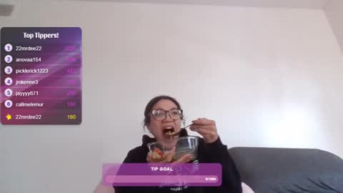 Soley online show from February 18, 2025, 8:03 pm