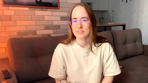 Mary online show from March 23, 2026, 7:01 am