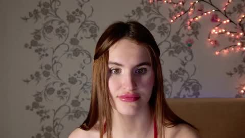Frida online show from April 30, 2026, 8:57 pm