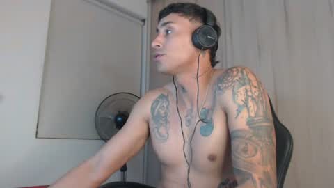Snapshot of felilope23 chatting on July 14, 2026, 10:21 am felilope23 online show from July 14, 2026, 10:21 am
