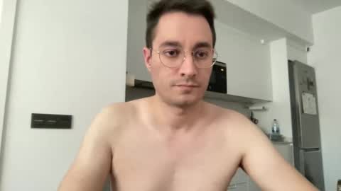 Snapshot of feline_shine chatting on January 12, 2025, 11:07 am feline_shine online show from January 12, 2025, 11:07 am