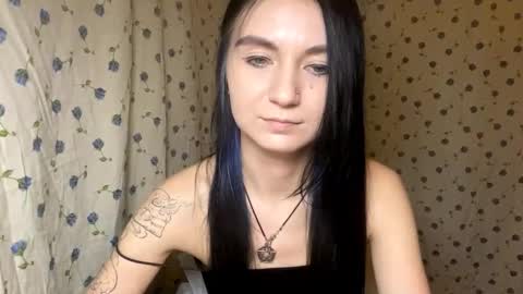 Lola online show from March 13, 2026, 8:48 pm