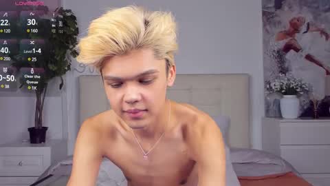 Felix online show from March 2, 2025, 10:38 pm