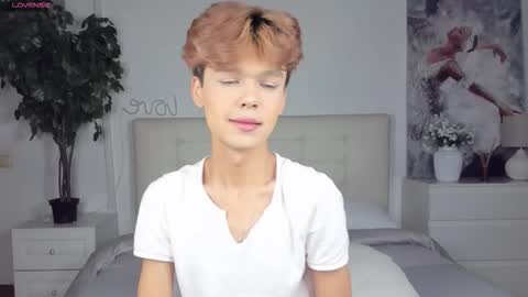 Felix online show from September 21, 2025, 3:02 pm