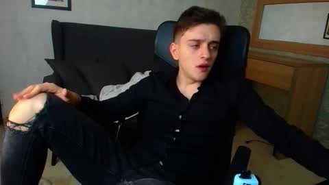 FelixStark online show from November 29, 2025, 5:21 am