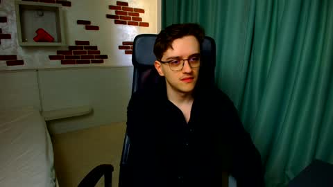 FelixStark online show from April 21, 2026, 4:30 am