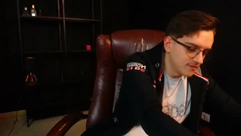 FelixStark online show from April 24, 2026, 4:26 am