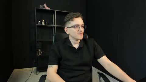Snapshot of felixstark chatting on May 4, 2026, 5:25 am FelixStark online show from May 4, 2026, 5:25 am