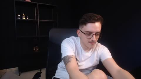 Snapshot of felixstark chatting on May 16, 2026, 10:36 am FelixStark online show from May 16, 2026, 10:36 am