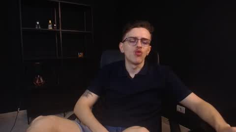 Snapshot of felixstark chatting on May 23, 2026, 6:40 am FelixStark online show from May 23, 2026, 6:40 am