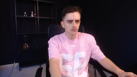 Snapshot of felixstark chatting on May 24, 2026, 6:51 am FelixStark online show from May 24, 2026, 6:51 am