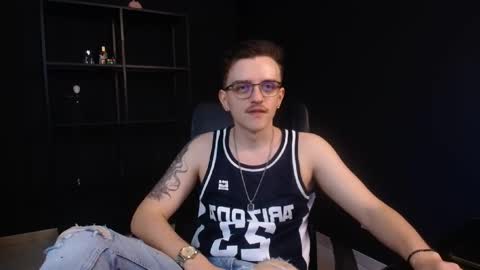 Snapshot of felixstark chatting on May 27, 2026, 6:43 am FelixStark online show from May 27, 2026, 6:43 am