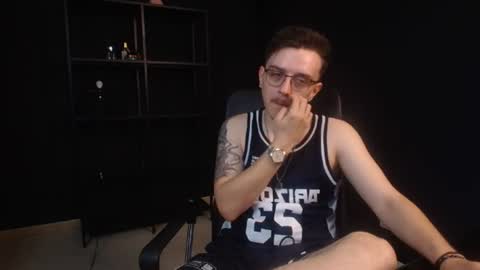 FelixStark online show from June 12, 2026, 5:39 am