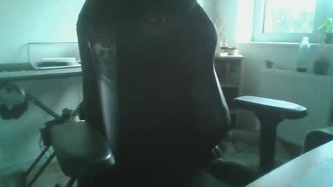 fem_alice_louis_dom online show from September 15, 2025, 5:46 pm