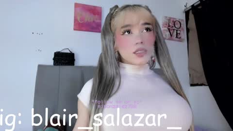 Snapshot of fem_boy6 chatting on January 14, 2025, 5:30 am fem_boy6 online show from January 14, 2025, 5:30 am