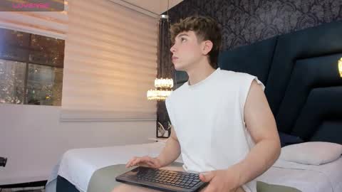 Femboy Max online show from March 16, 2026, 11:47 am