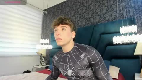 Snapshot of femboy_max chatting on July 22, 2026, 12:41 pm Femboy Max online show from July 22, 2026, 12:41 pm