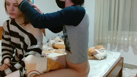 Snapshot of femboyflowers chatting on December 5, 2024, 3:37 am femboyflowers online show from December 5, 2024, 3:37 am