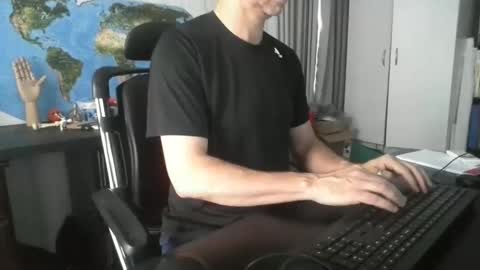 femdomsubby online show from December 12, 2024, 9:48 pm