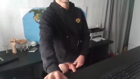 femdomsubby online show from October 7, 2025, 10:18 pm