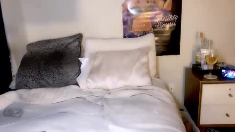 Snapshot of femgirl99 chatting on January 12, 2025, 7:53 am this is justice tricia a bigelow. she was fucking my husband tom girardi online show from January 12, 2025, 7:53 am