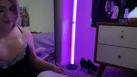 Snapshot of femgirl99 chatting on February 12, 2025, 8:29 pm this is justice tricia a bigelow. she was fucking my husband tom girardi online show from February 12, 2025, 8:29 pm