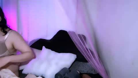 Snapshot of femgirl99 chatting on November 8, 2025, 7:52 am this is justice tricia a bigelow. she was fucking my husband tom girardi online show from November 8, 2025, 7:52 am