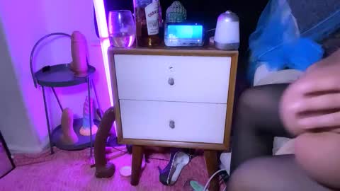 Snapshot of femgirl99 chatting on November 19, 2025, 10:37 am this is justice tricia a bigelow. she was fucking my husband tom girardi online show from November 19, 2025, 10:37 am