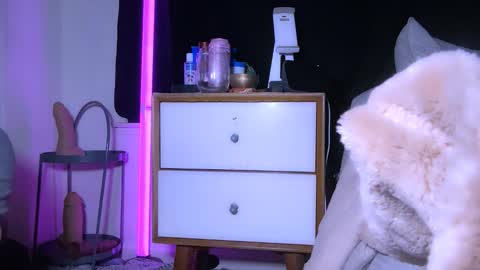 Snapshot of femgirl99 chatting on November 30, 2025, 9:57 am this is justice tricia a bigelow. she was fucking my husband tom girardi online show from November 30, 2025, 9:57 am