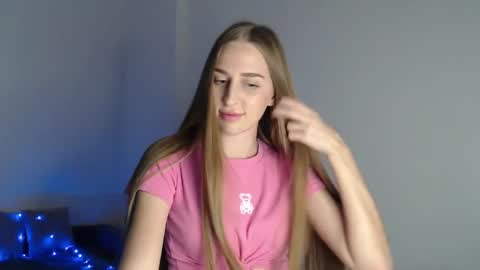 Femke online show from January 16, 2025, 11:48 pm