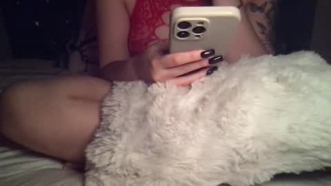 Snapshot of femmefatalebabe chatting on November 13, 2025, 3:49 am online show from November 13, 2025, 3:49 am