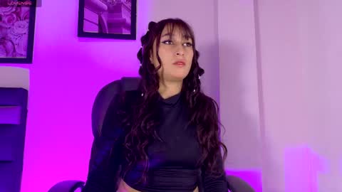 Snapshot of fenixx_19 chatting on April 30, 2026, 12:33 pm Fenix online show from April 30, 2026, 12:33 pm